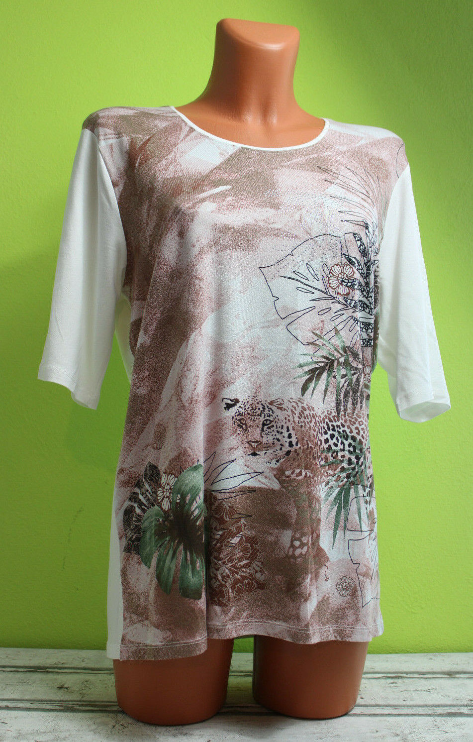 Box#57 Gabriella K. Kurzarmshirt L 42 Shirt weiß braun Damen kurzarm Druck