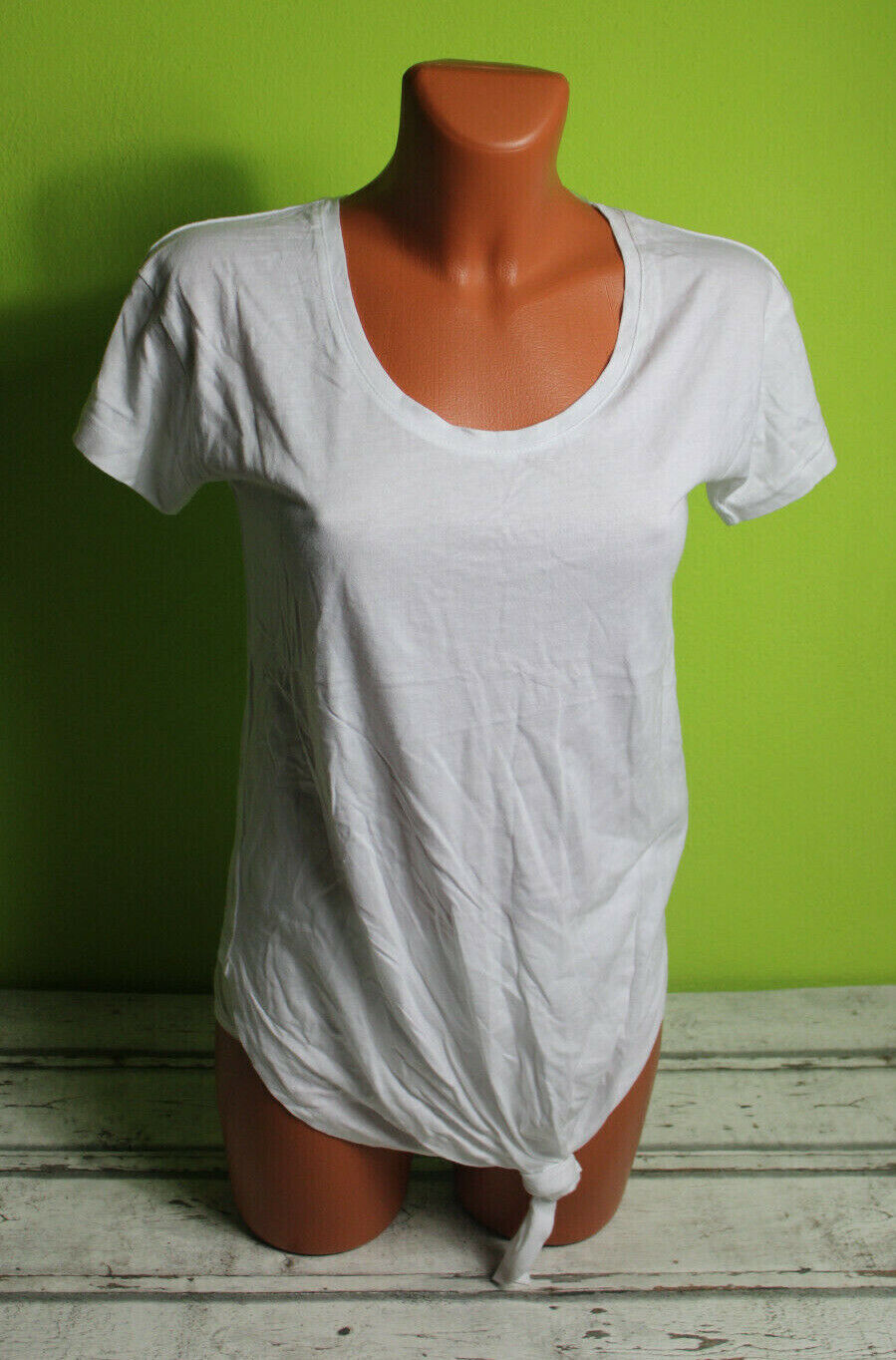 Box#76 Rainbow T-Shirt XS 32/34 Shirt Kurzarmshirt weiß Knoten Damenshirt Damen