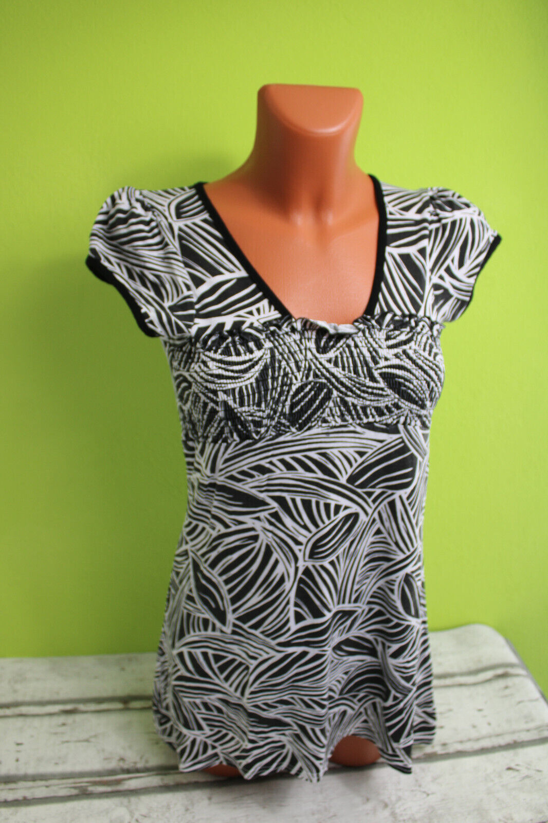 Box#88 KBK Tunika kurzarm Shirt Damen schwarz weiß S 36 rückenfrei