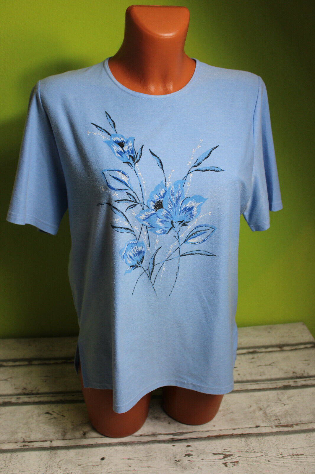 Shirt M 38/40 Basic einfaches T-Shirt blau Blume Damenshirt kurzarm Kurzarmshirt