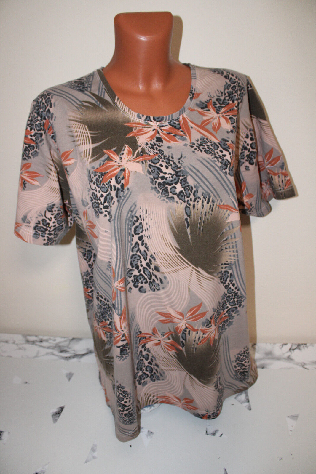 T-Shirt braun 3XL passt XL 46 Shirt kurzarm Kurzarmshirt Damenshirt