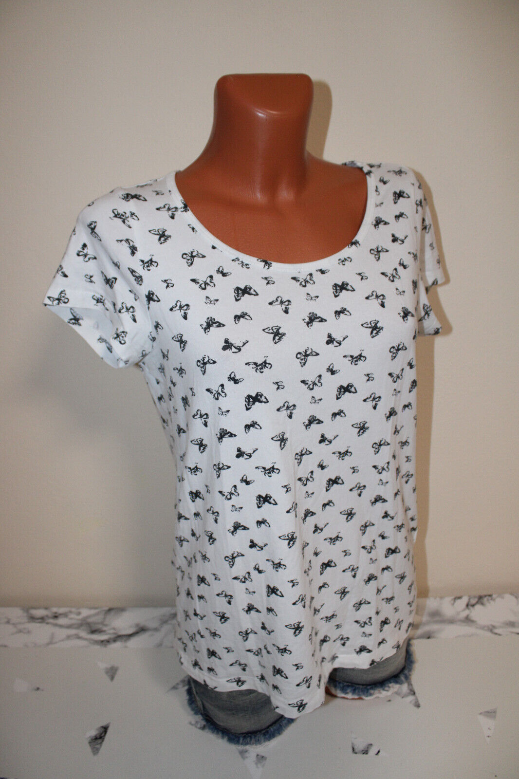 Box#120 Gina Shirt Kurzarmshirt M 38/40 weiß Schmetterlinge T-Shirt Damen