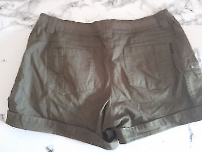 Box#100 Decathlon Hot Pants M 40 Jeans Shorts kurze Hose Damen oliv grün Cargo – Bild 4