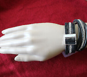 Scarlet Bijoux Armband Armreif Kunstleder Magnetverschluss Modeschmuck Schmuck
