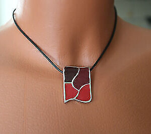 scarlet bijoux Modeschmuck Textil Kette & Anhänger rot Medaillon Damen