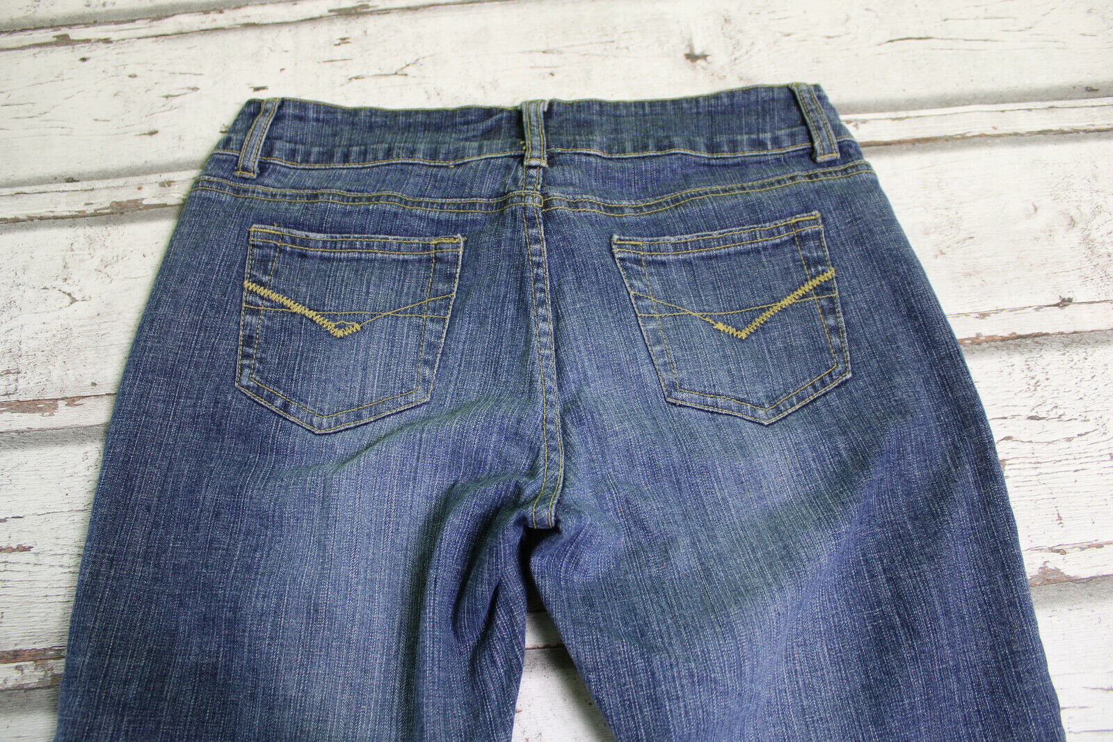 Box#117 AMISU Shorts S 36 Jeans kurze Hose blau stretchig Damen Caprihose – Bild 3