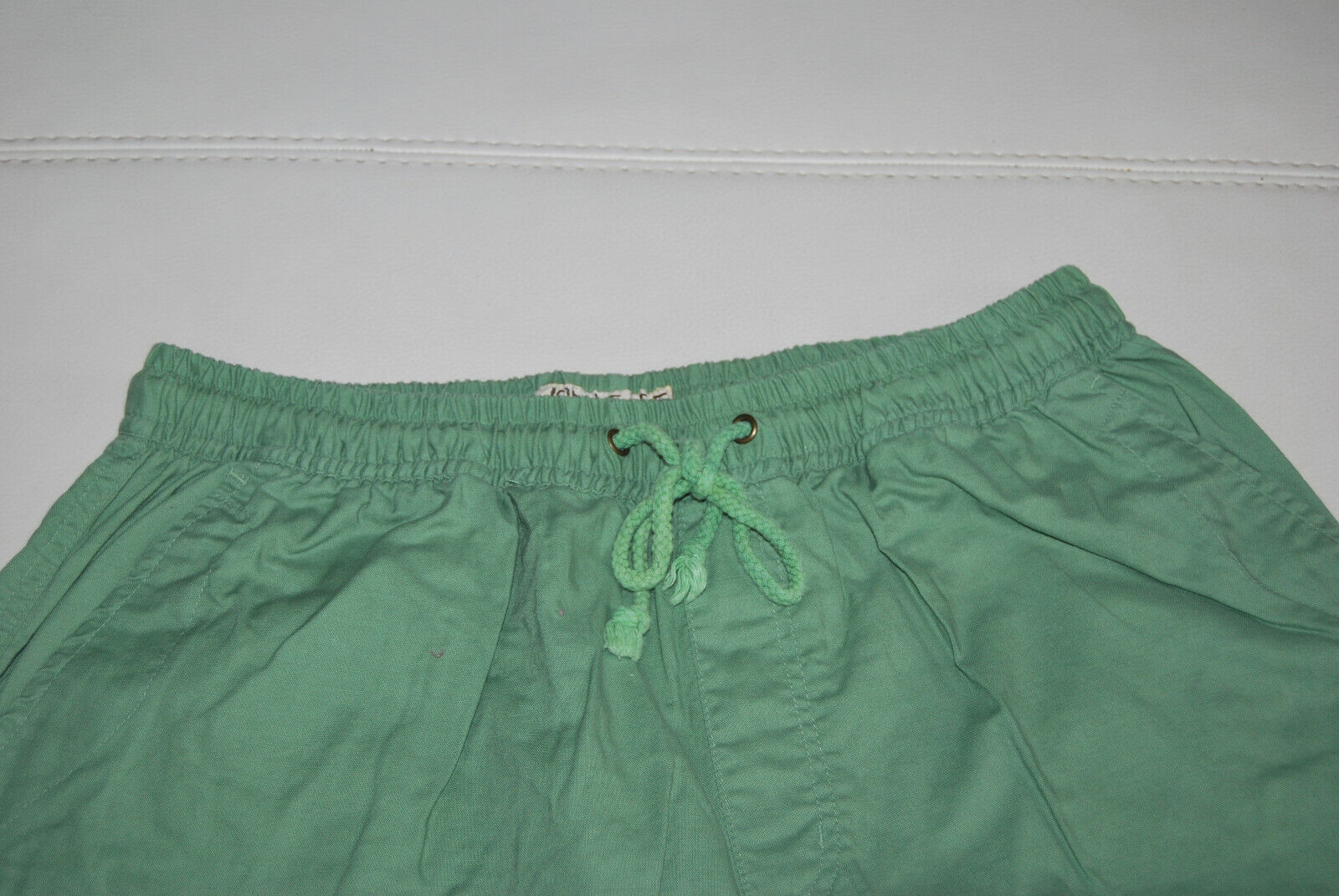 Box#65 John F. Gee Herren kurze Hose 04 S Sommer Shorts grün elastischer Bund – Bild 2
