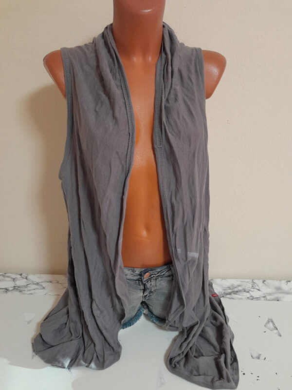 Box#42  Esprit lange Strick Weste XL passt 42 Cardigan ärmellos offen grau
